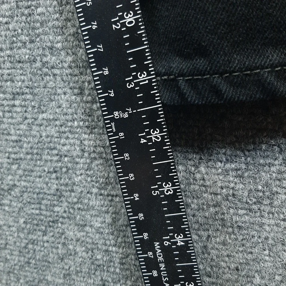 Levi's 550 Jeans Black Relaxed Fit Tapered Leg Size 32X34